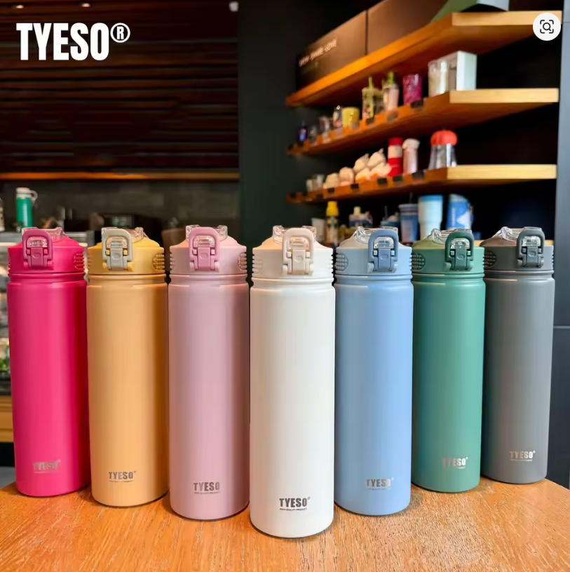 TYESO Botella 750ML Termo de Acero Inoxidable con Pajita: Mantén tus Bebidas Frías o Calientes