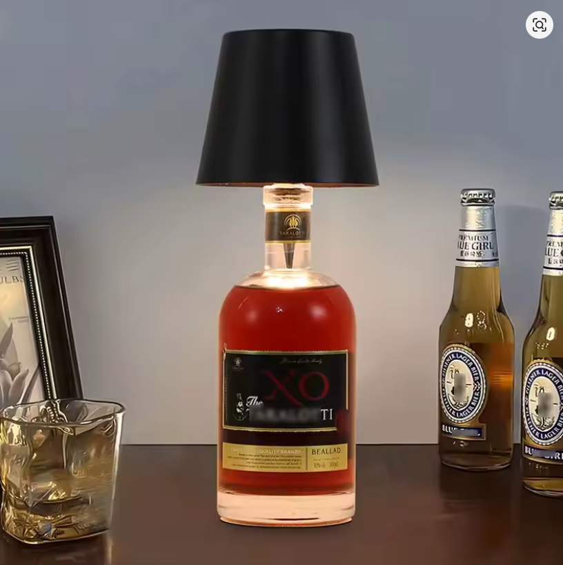 Lámpara LED para Botellas: Faro Portátil Recargable RGB para Ambiente y Decoración